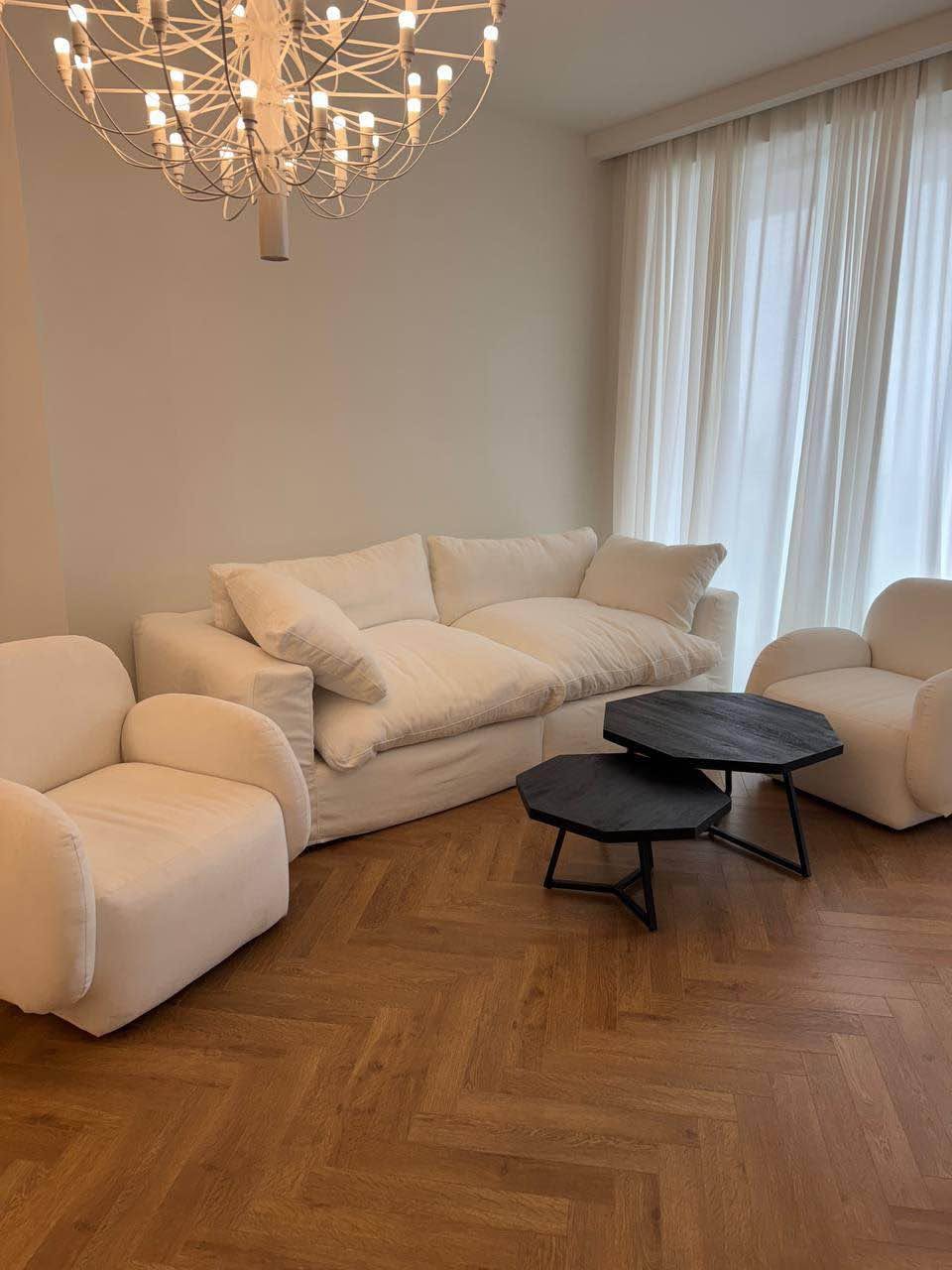 2-комнатная квартира в аренду, Тбилиси — $2,400