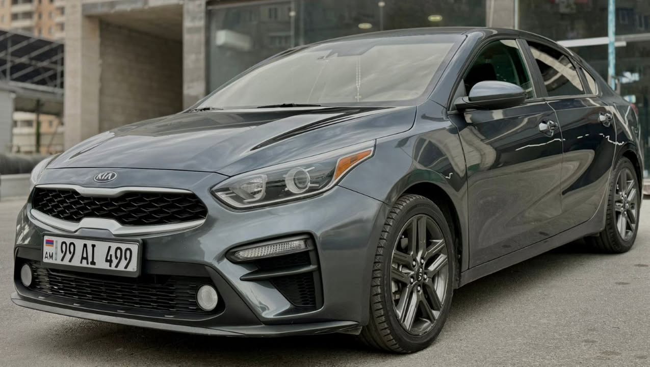 Kia Forte 2019 — 11,000$