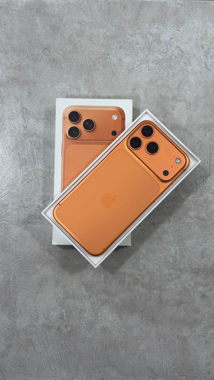 iPhone 17 Pro Max 512GB, оранжевый