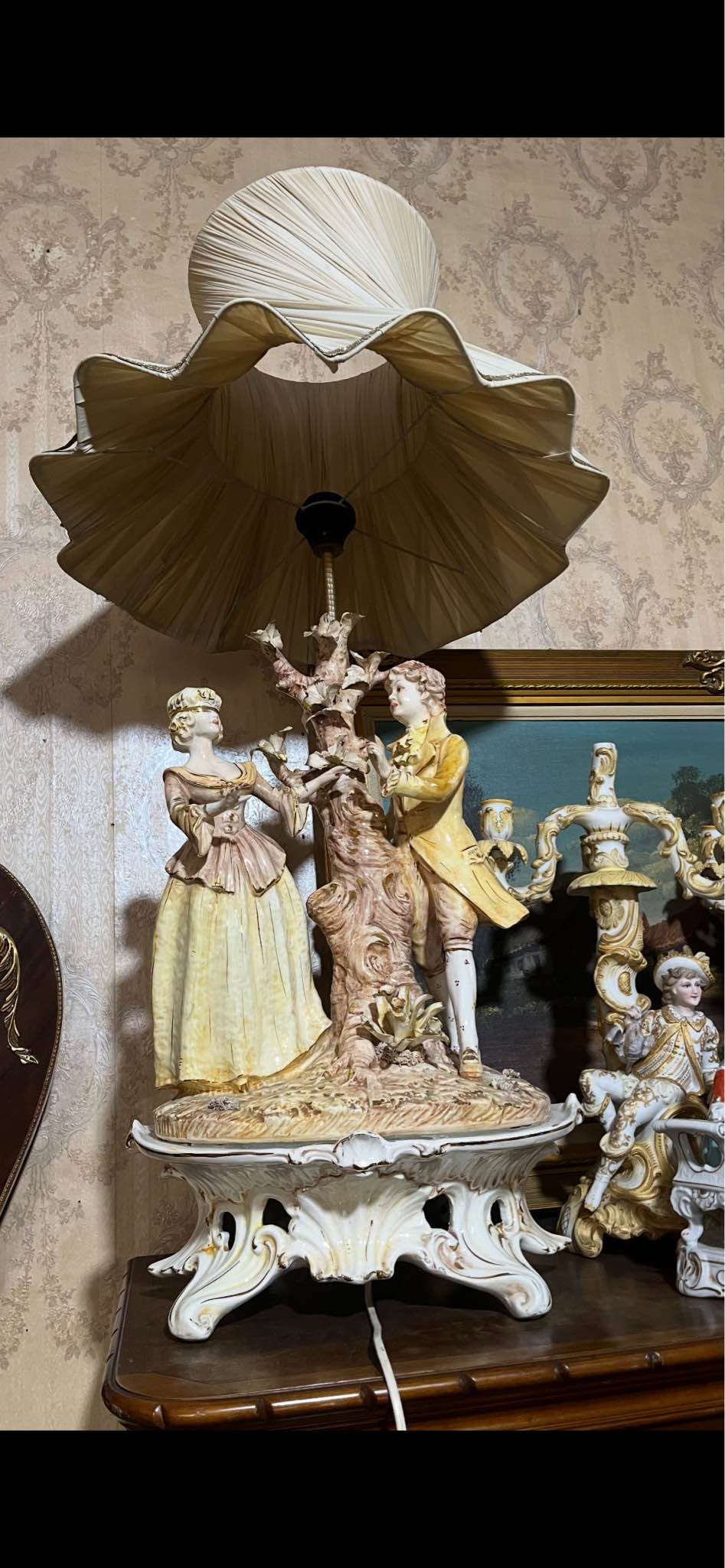 Lamp is for sale. Mob