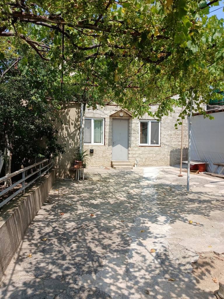 სახლი, თბილისი — $140,000