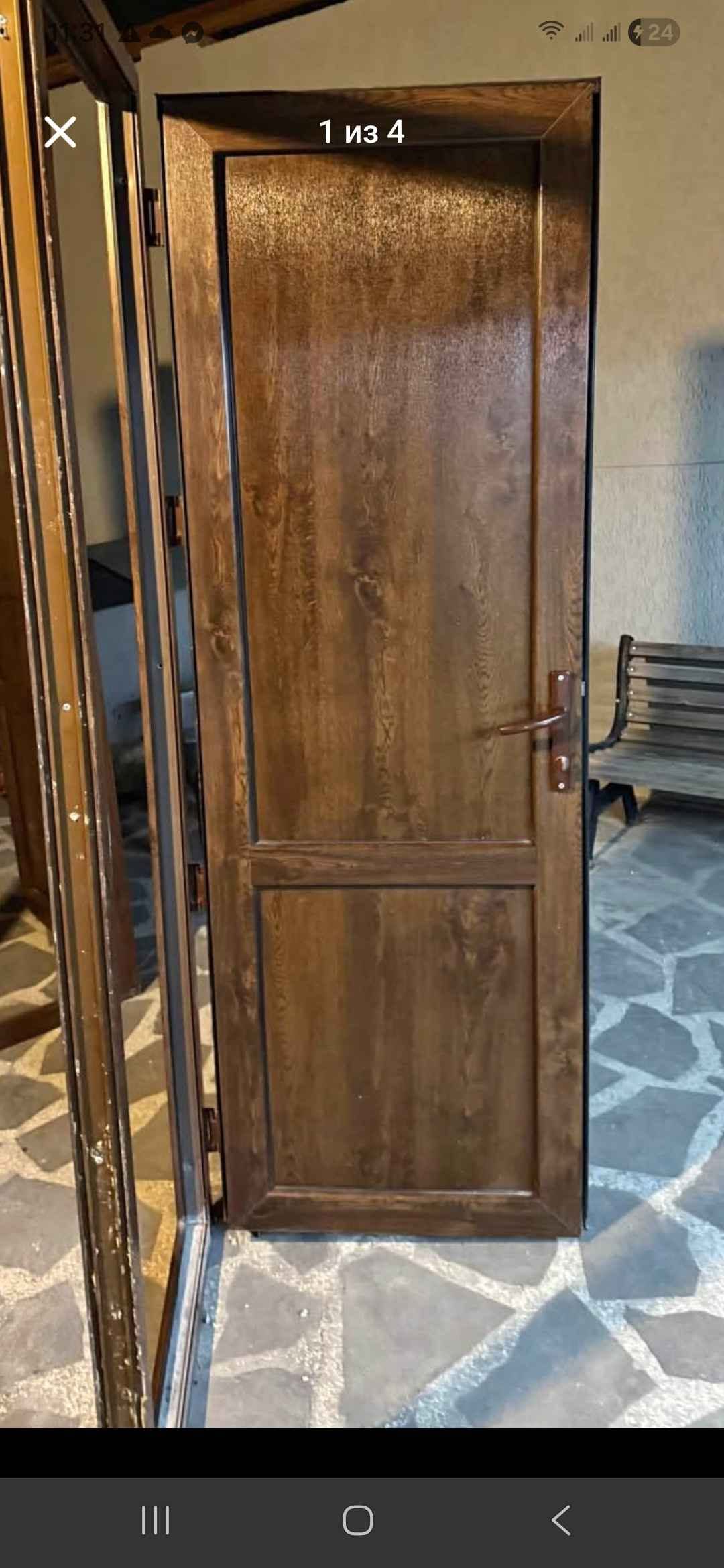 Wood-effect door, good quality