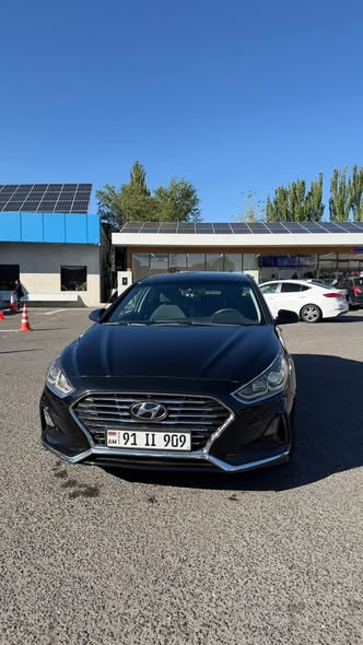 Թարմ ավտո էիր ուզում քիչ քշած 2017 — 10,800$