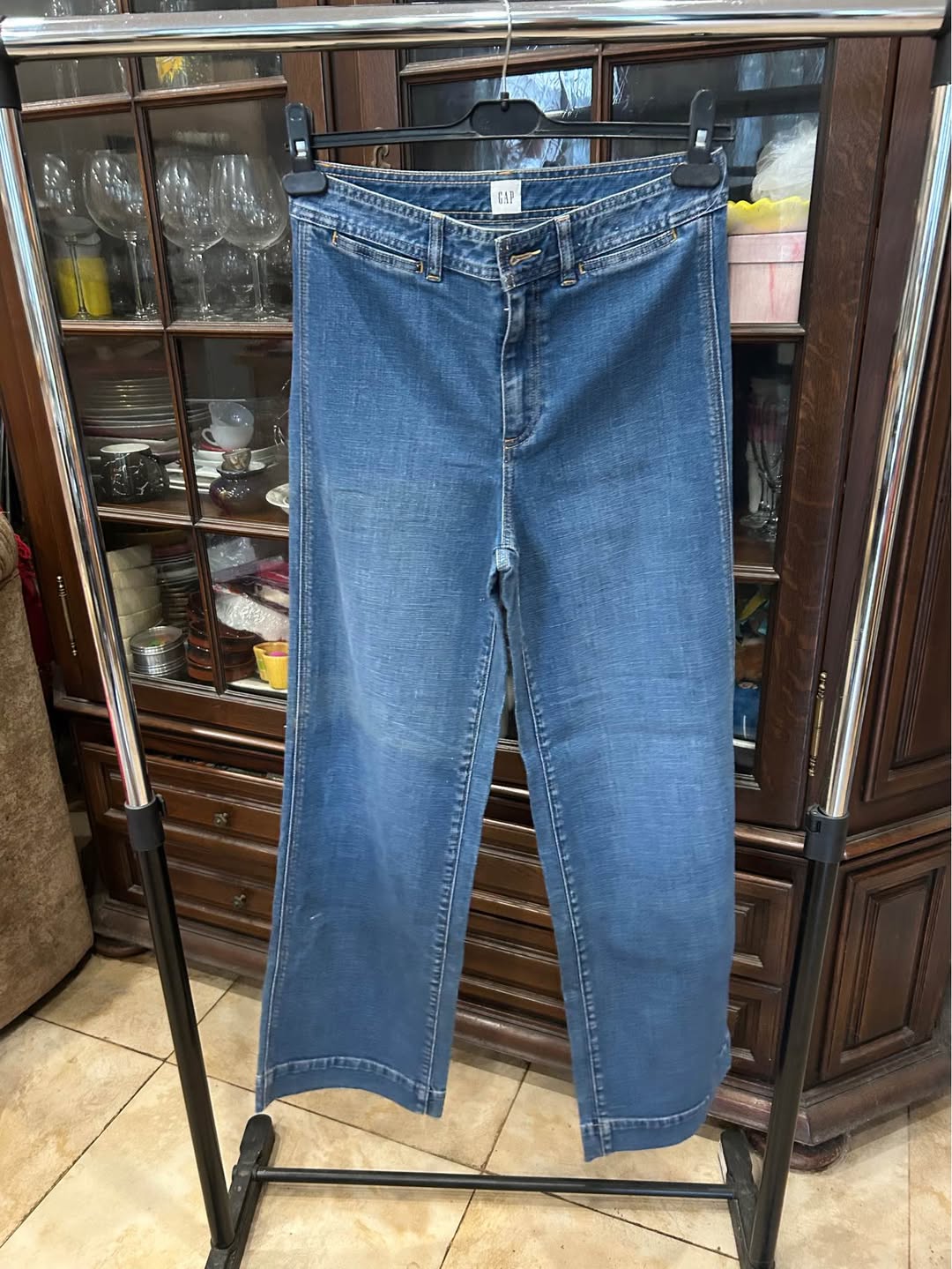 GAP classic jeans, size S, new