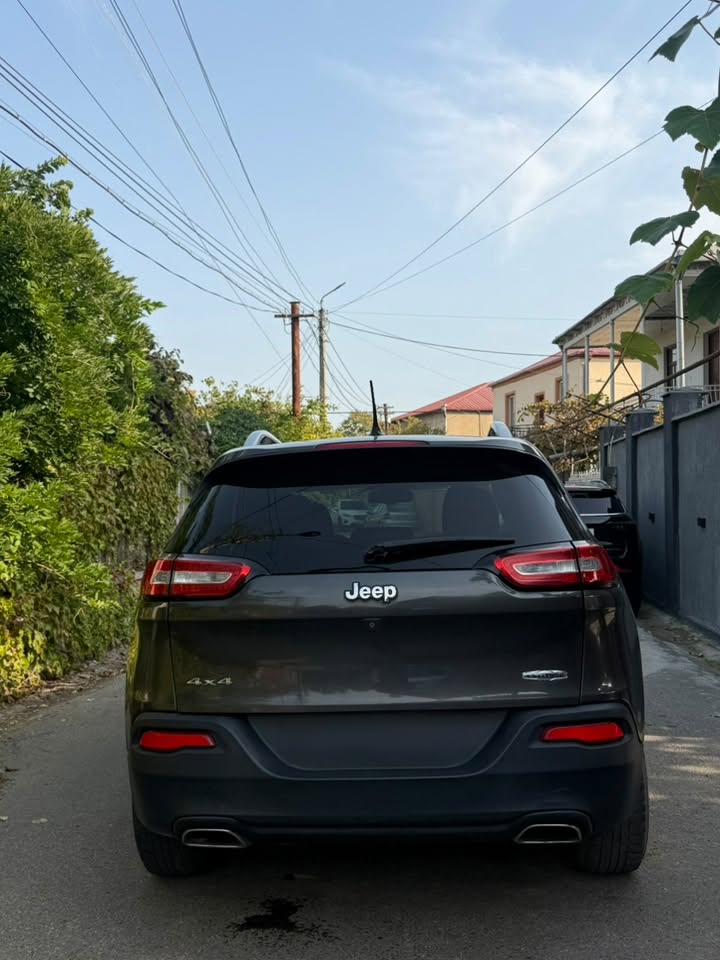 Jeep Cherokee Latitude 2014