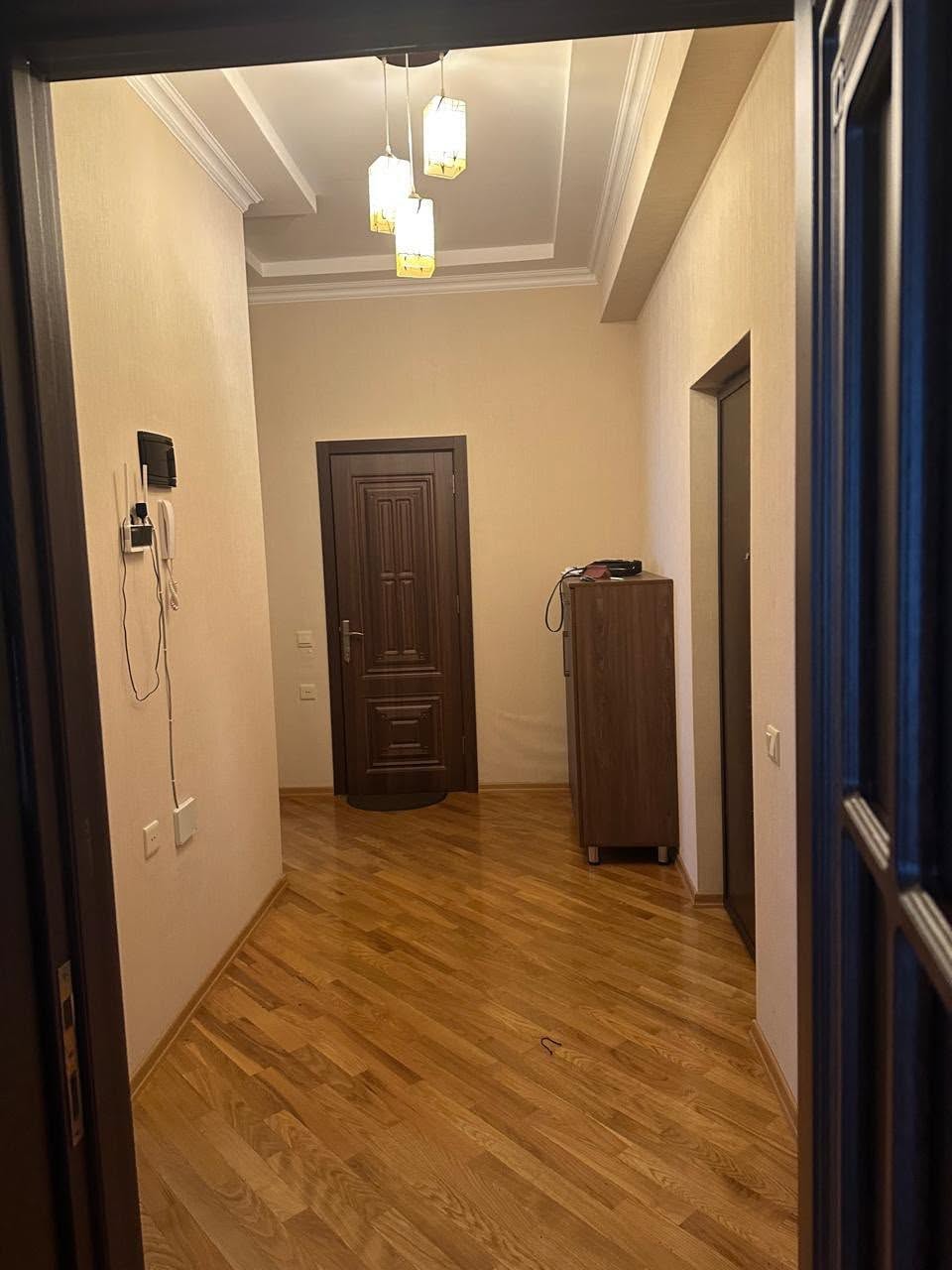 Kirayə mənzil — 750₼