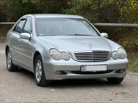 Mercedes Benz C Class 2001 — 5,800$