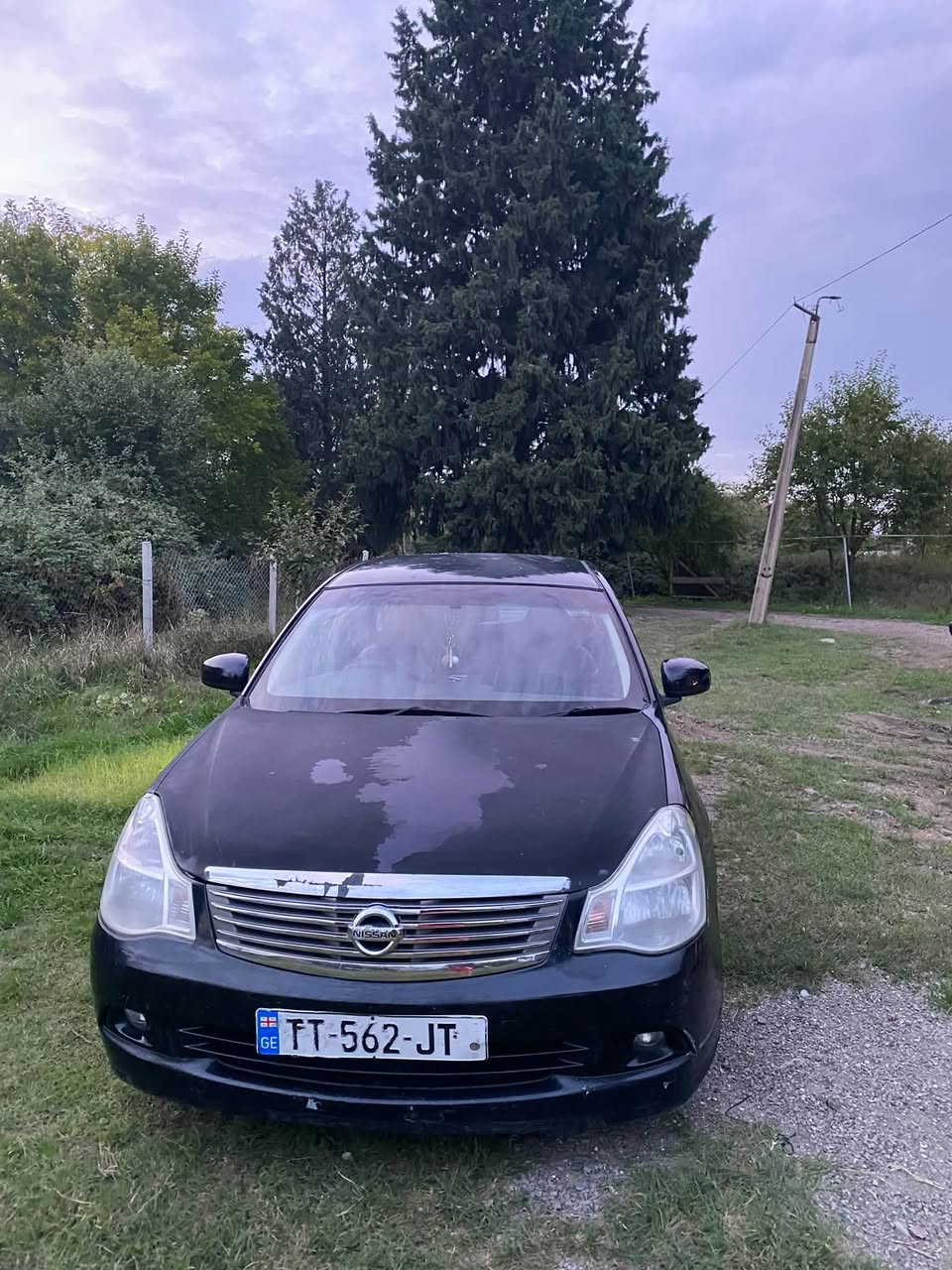 იყიდება ნისან ბლუებირდი. 2006 წლიანი 2.0 — 2,800$