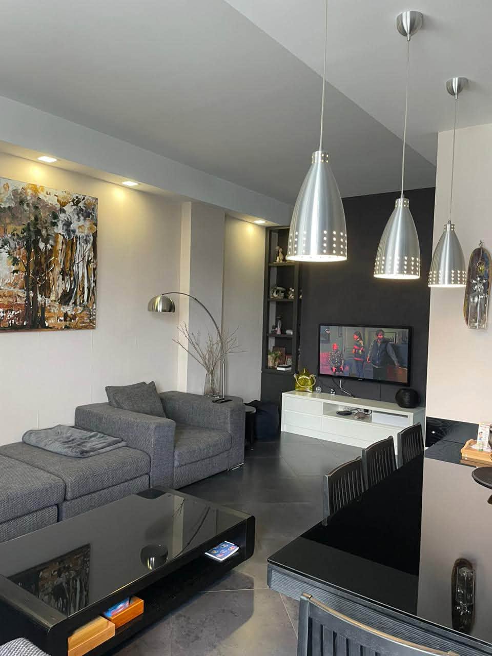 3 otaqlı mənzil icarəyə verilir, Tbilisi — $1,300