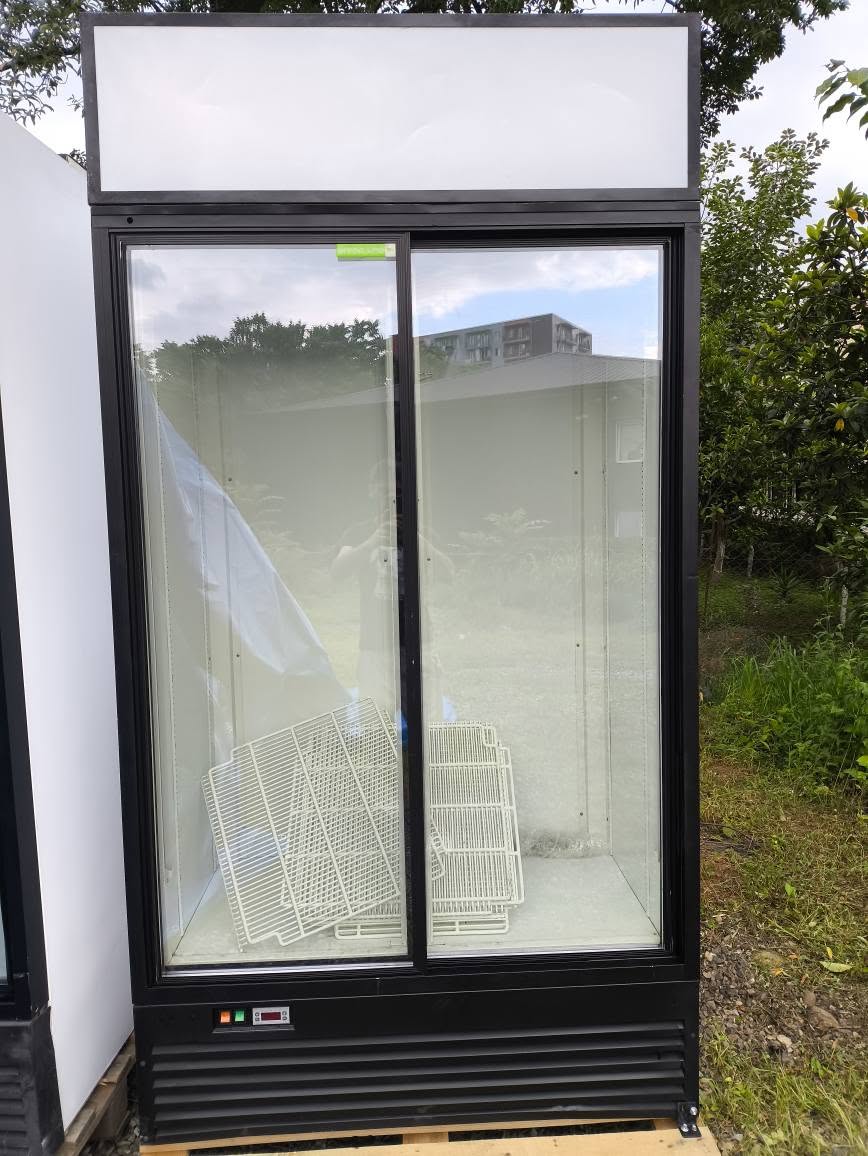 Commercial refrigerators are sold very cheaply