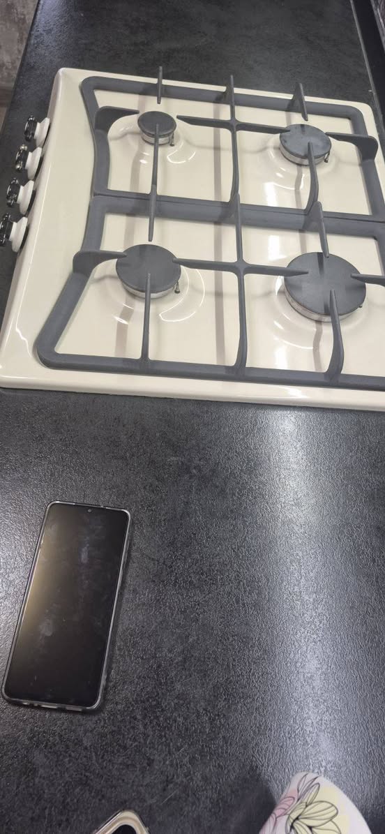 Built-in gas stove, 5 months