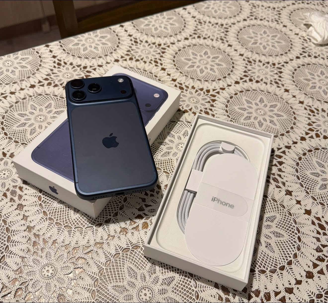 iPhone 17 Pro Max 256GB Deep Blue, new