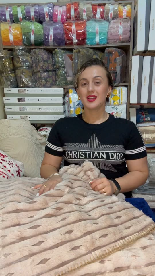 Yumuşak pamuk şakayık