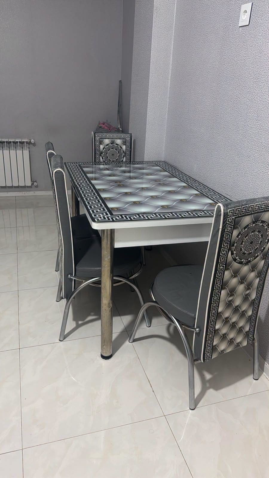 Mebel — 150₼