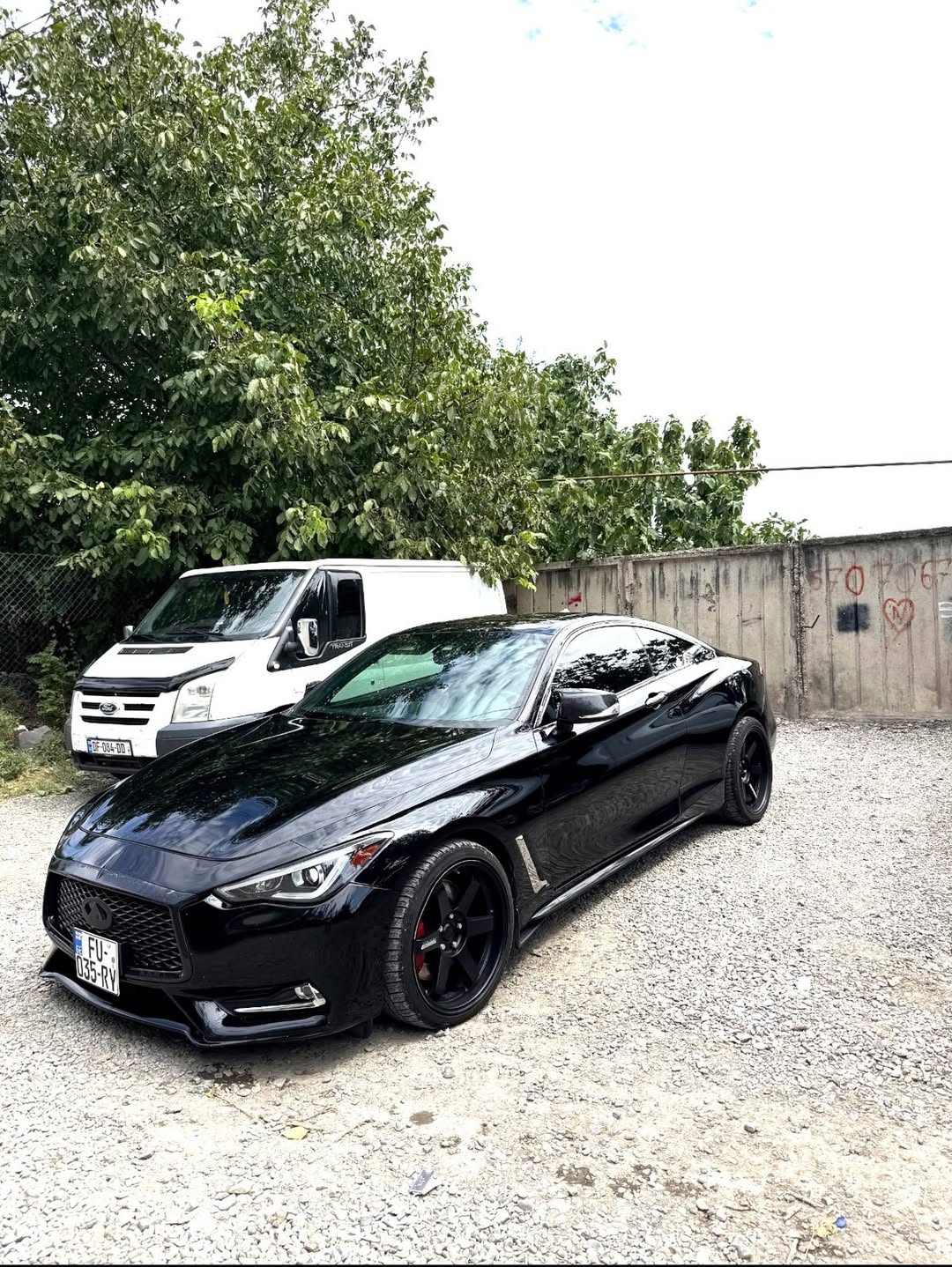 Infiniti Q60 2017