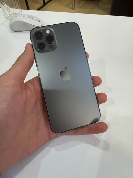 iPhone 12 pro 128gb Лриц горкаранайин — 80,000֏