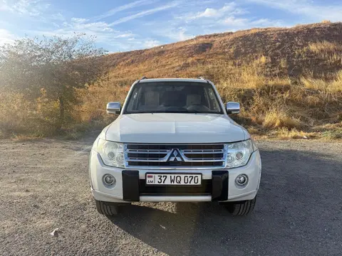 Avtomobil 2009 — 10,000$