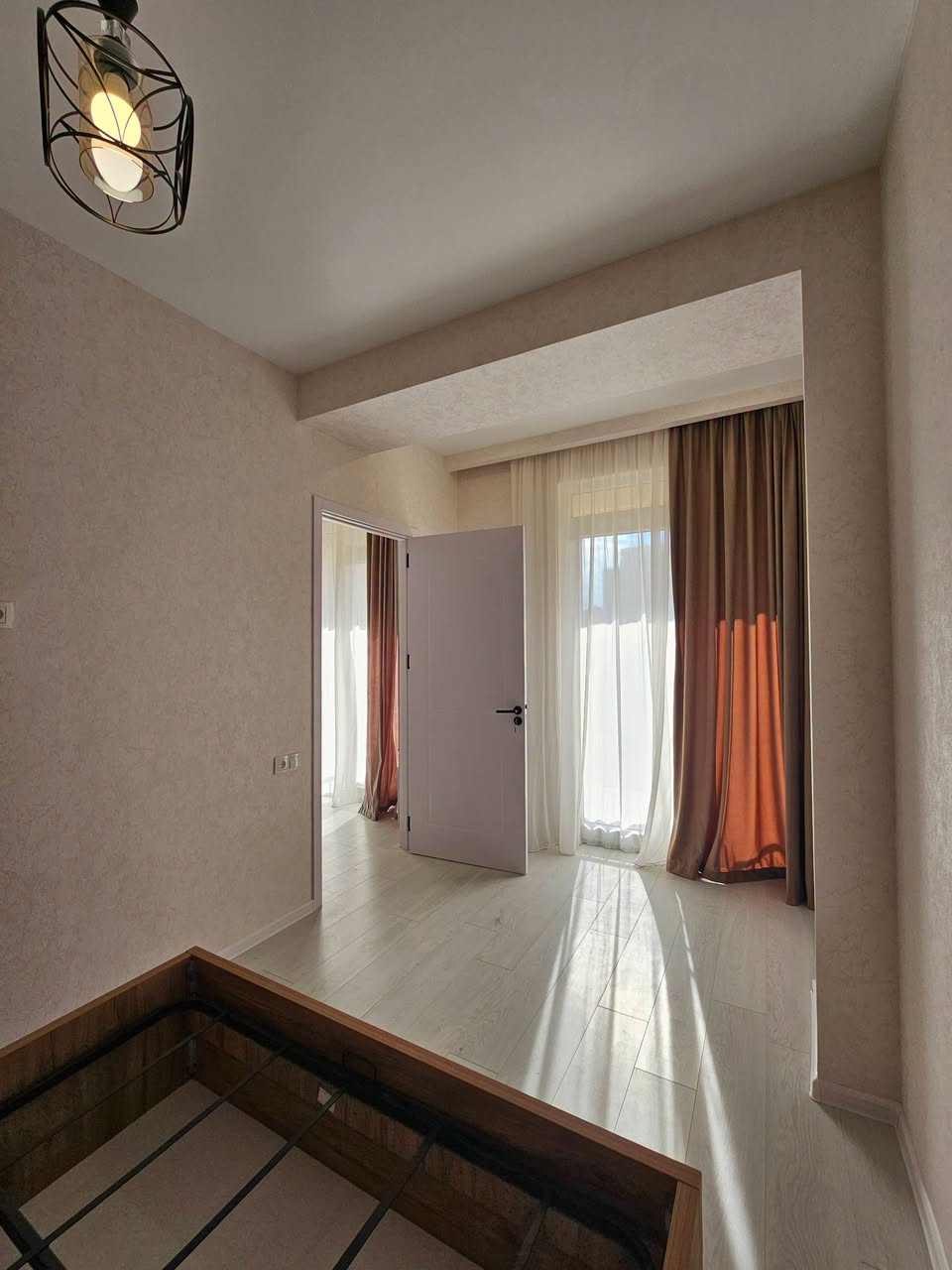 Продаётся 2-комнатная квартира, Тбилиси — $78,000