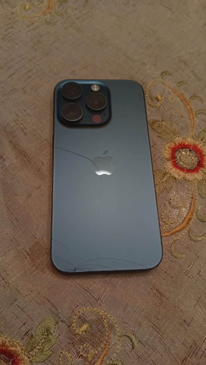 iPhone 15 Pro, կապույտ, մարտկոց 86%