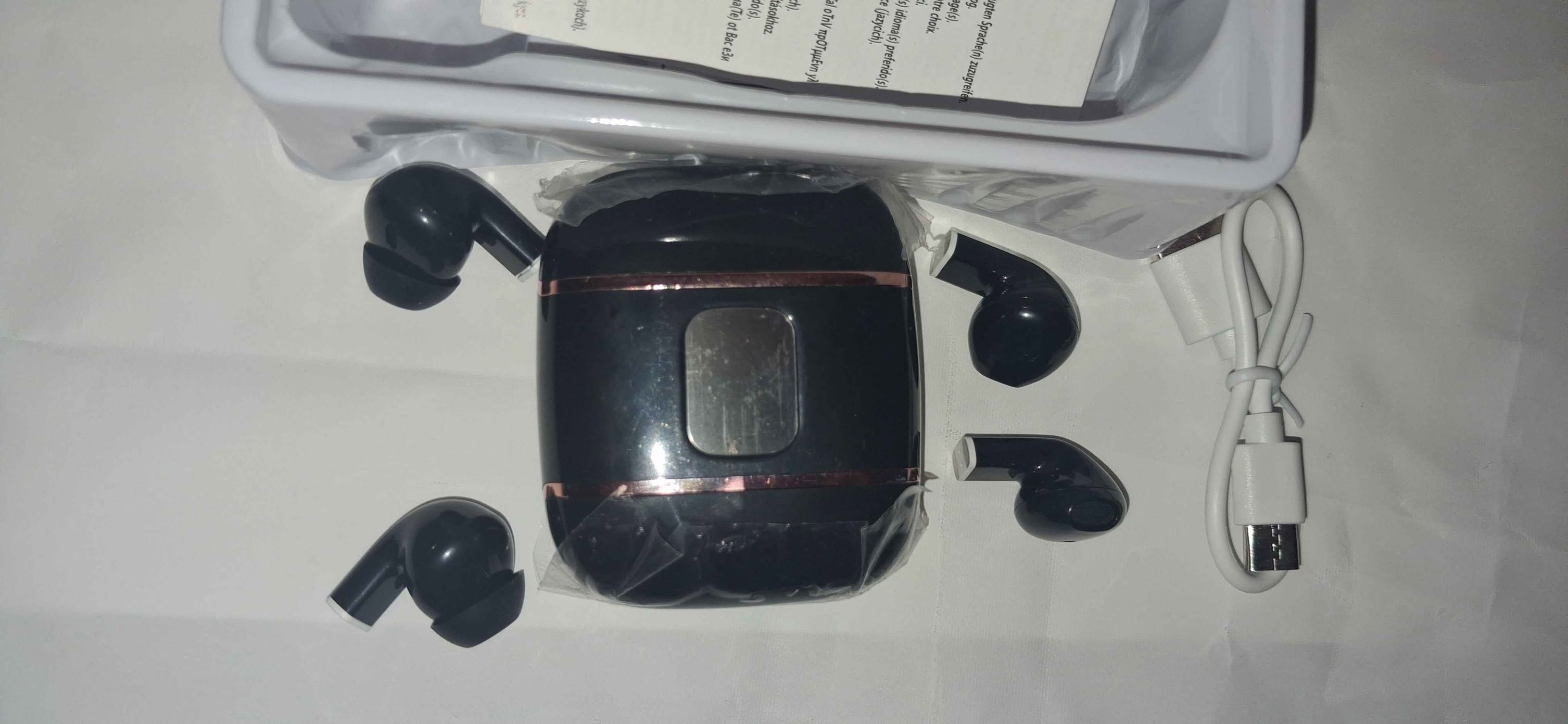 Kabelsiz qulaqqlıq LCD ekranlı, 130 dil