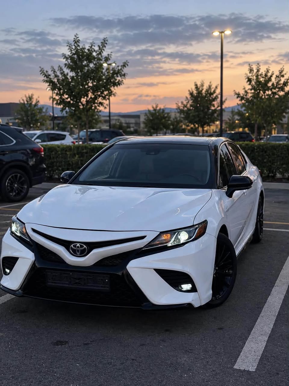 Toyota Camry 2018 — 17,850$