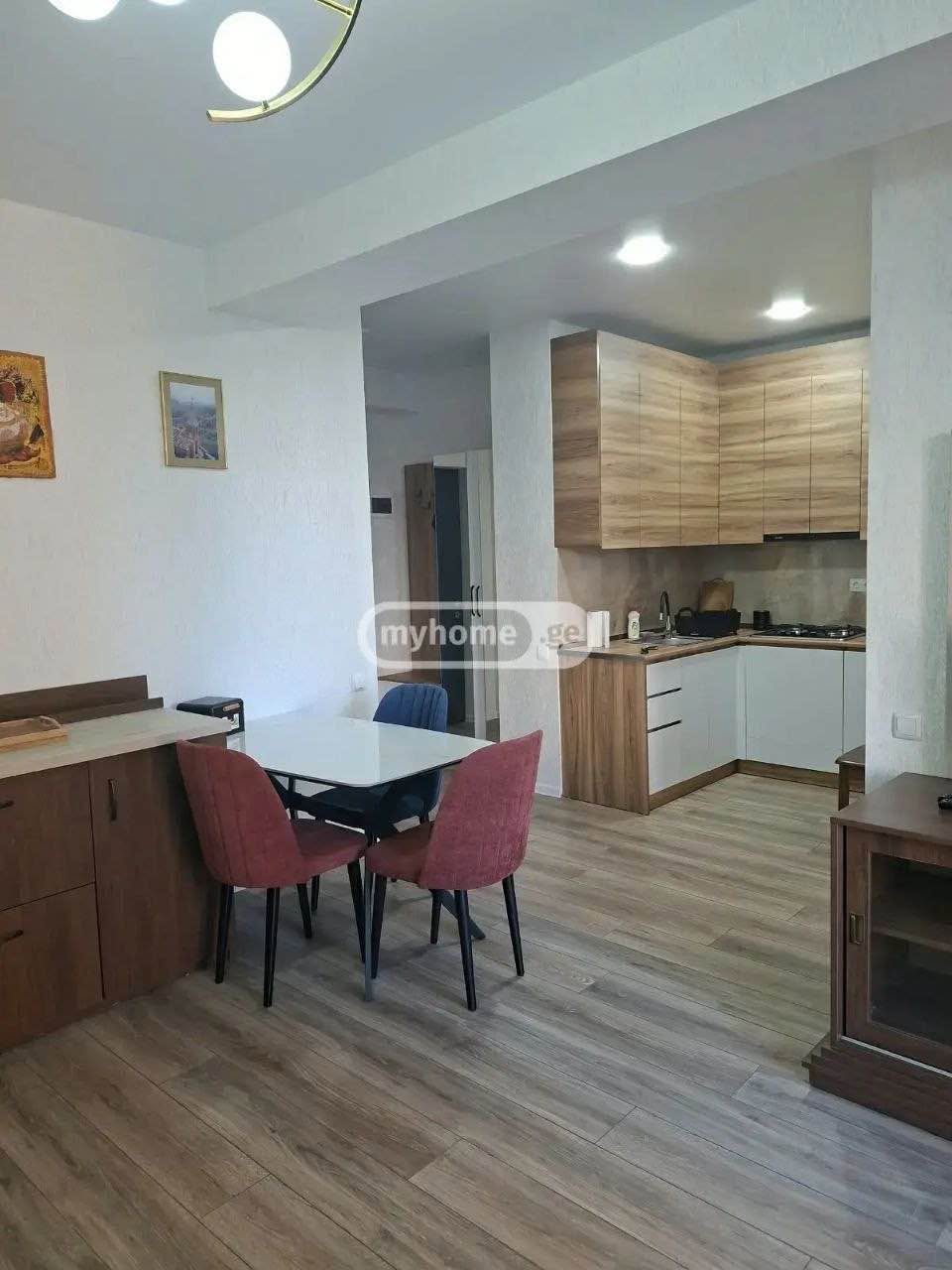 Сдаётся 2-комнатная квартира, Тбилиси — $500