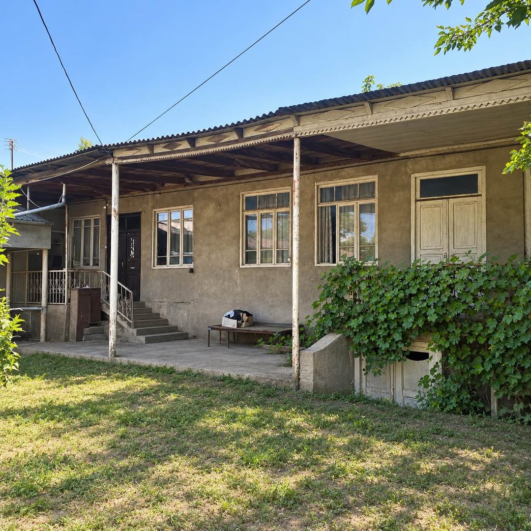 🏡 Продается дом в муниципалитете Сигнах, село — 30,000$