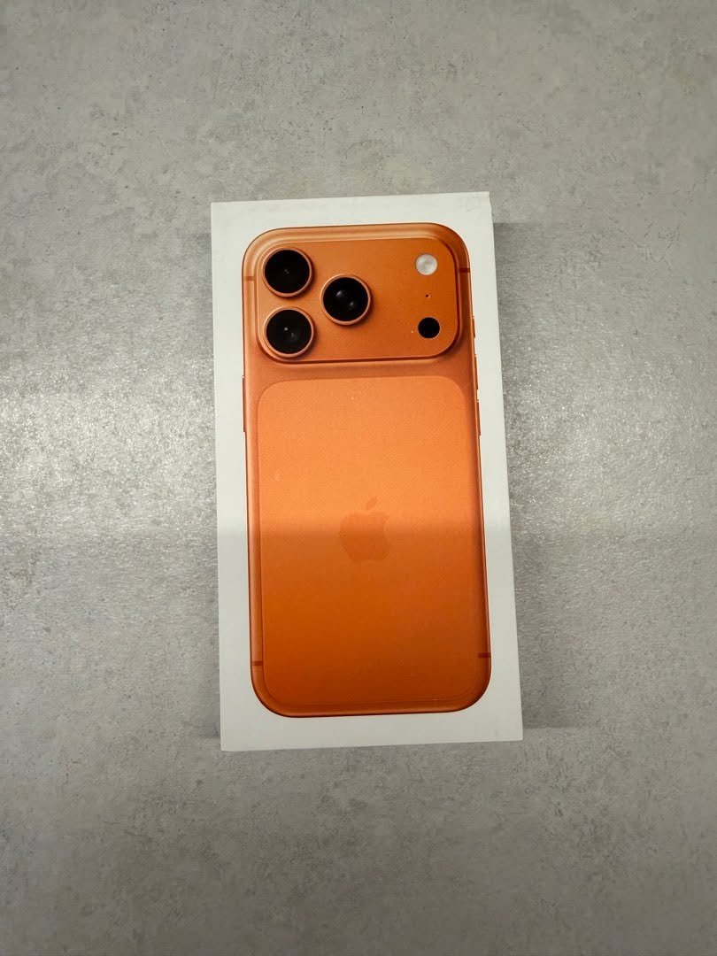 iPhone 17 Pro, 21 ციკლი, თითქმის ახალი