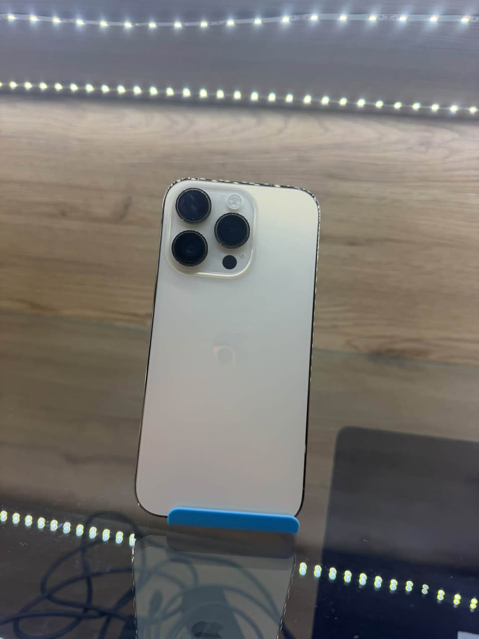 iPhone 14 Pro 256GB — 1,050₾'ye satılır