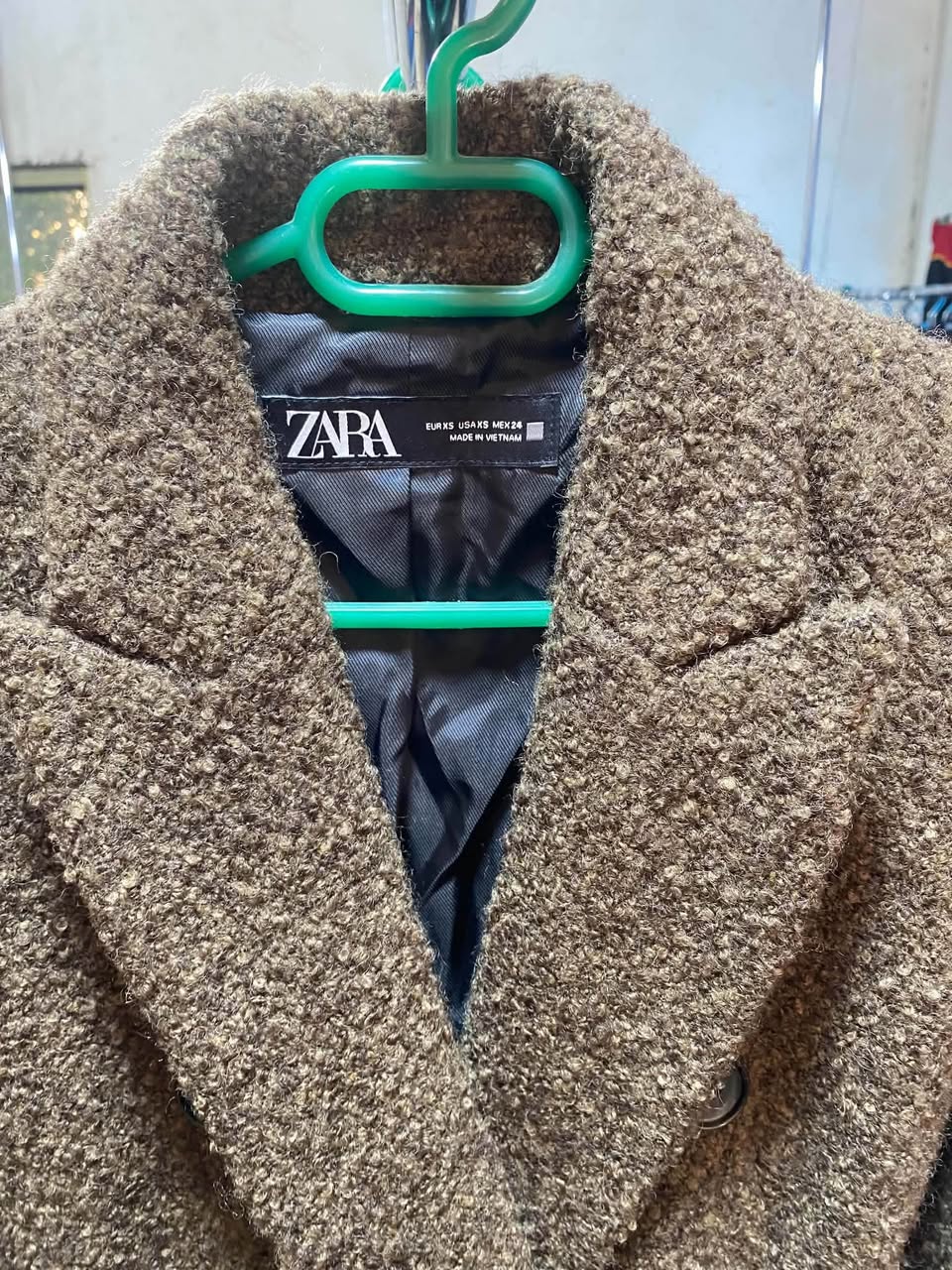 The largest selection of refined clothing! Details