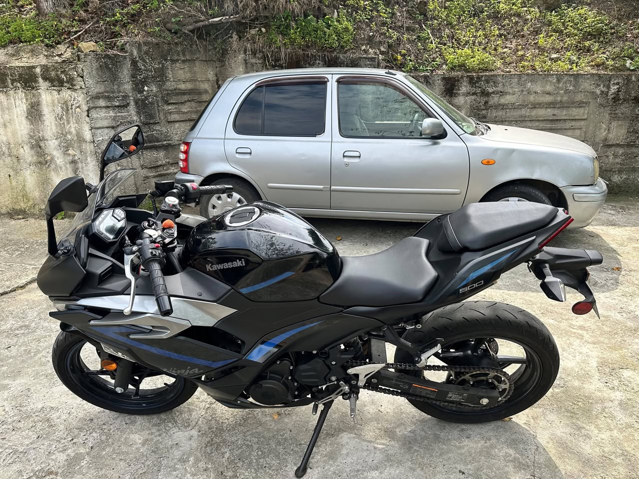 Kawasaki Ninja 500 ABS 2025, 8500 km