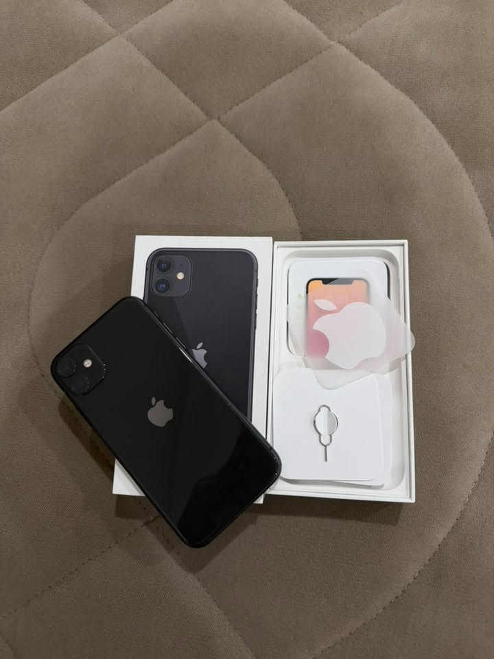 📱 iPhone 11 128GB — იყიდება — 400₾