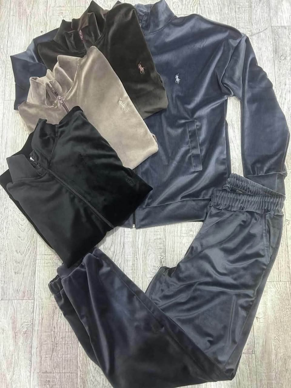 Velour tracksuit, all colours, M-2XL