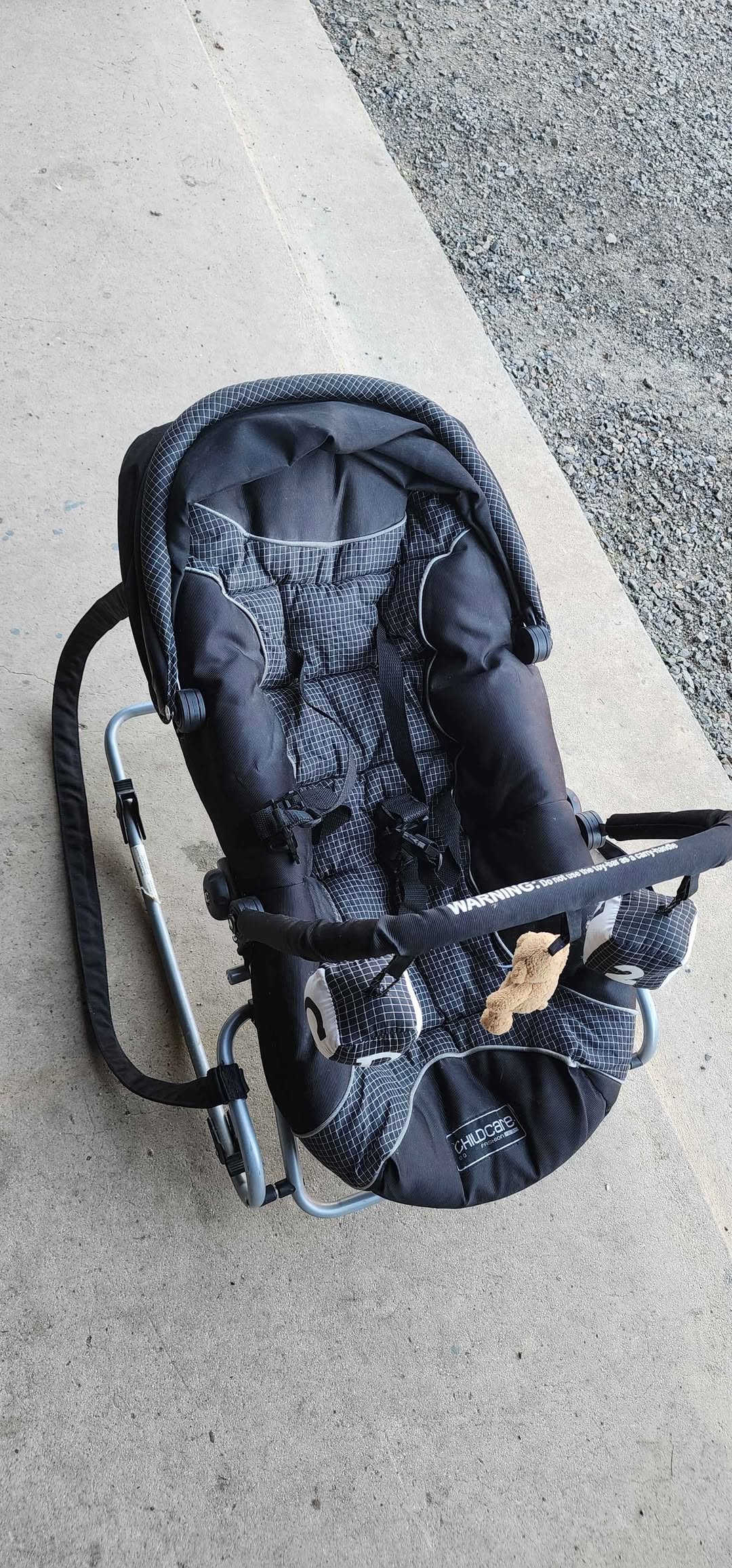 Baby Rocke and carrier in perfect