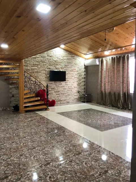 Xırdalan mərkəzində əşyalı mənzil