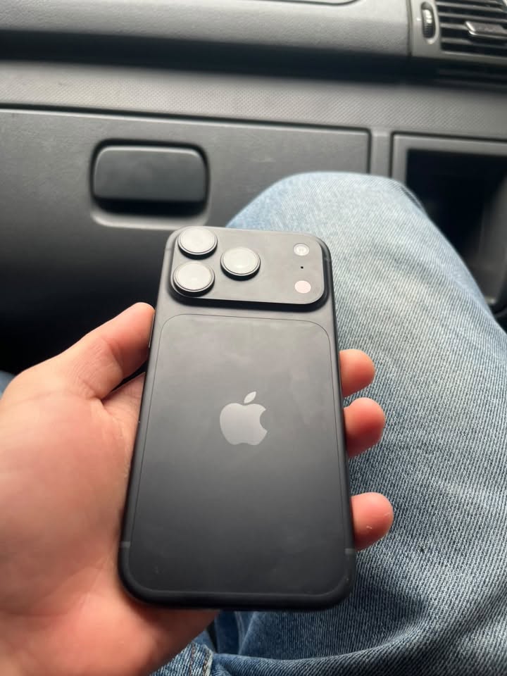 New opened iPhone 18 pro — 5,000₾