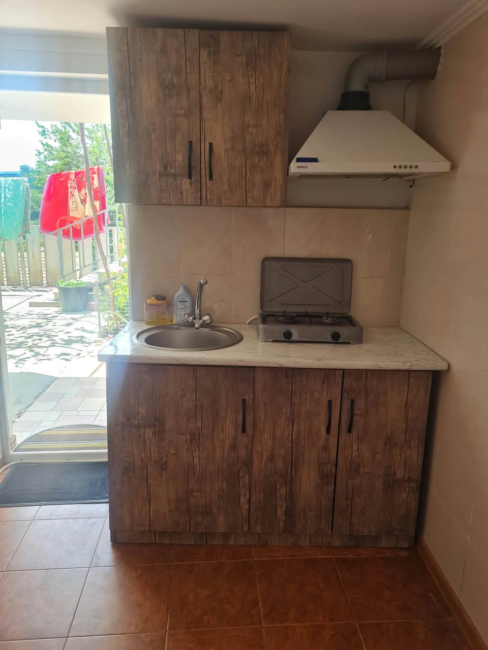 სახლი, თბილისი — $12,000