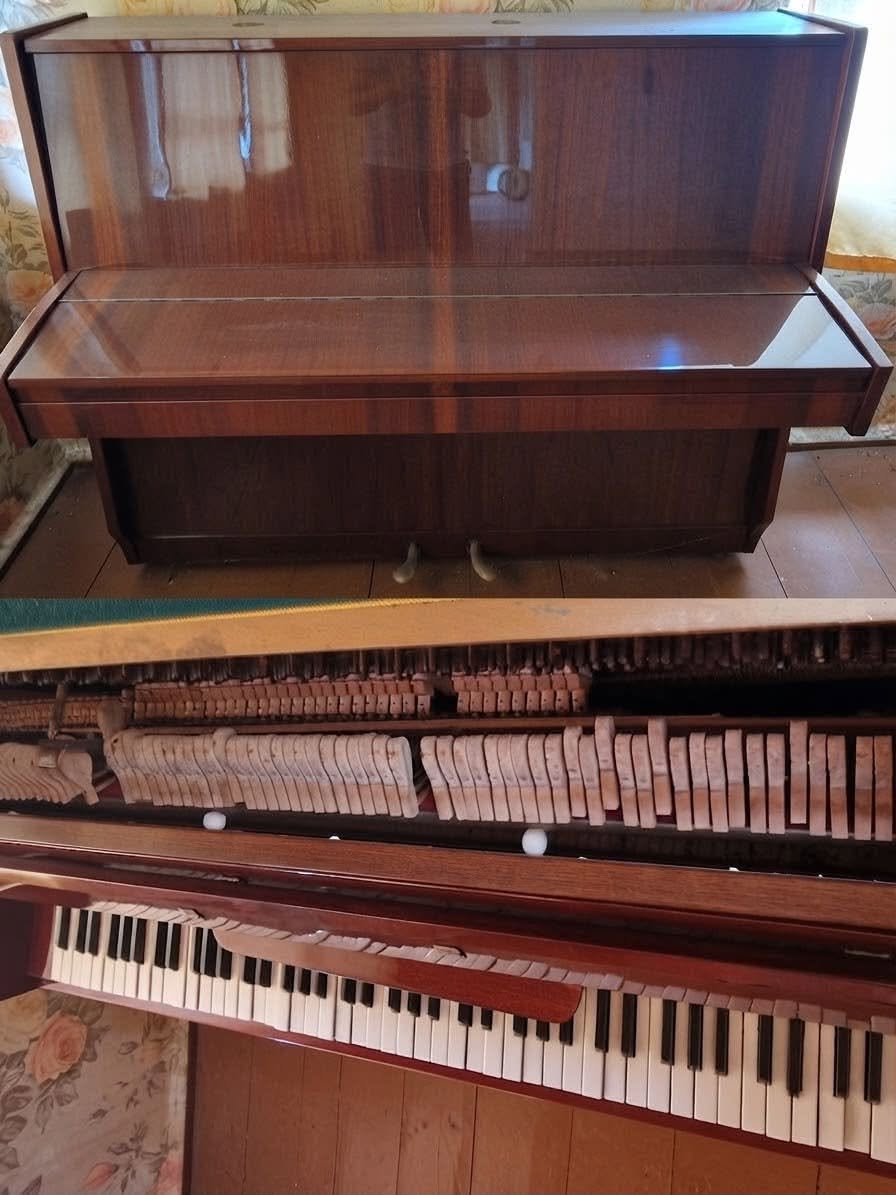 Pianino 350 lariyə satılır