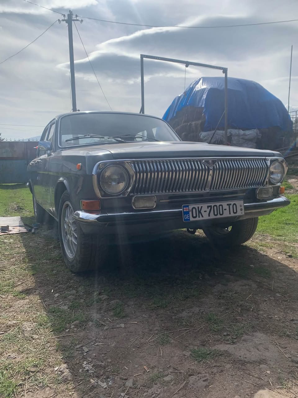 Автомобиль 1973 — 5 000 долларов.