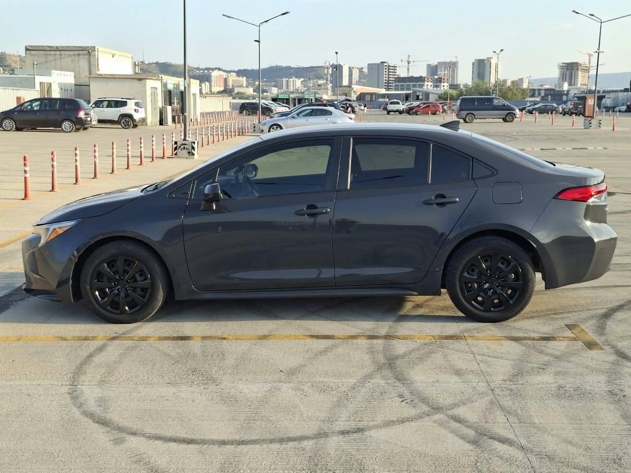 Toyota Corolla Hybrid 2023 — $13,500