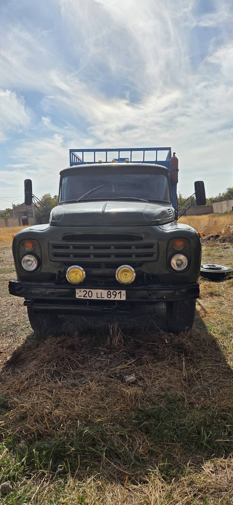 Zil 130 — 11,000$
