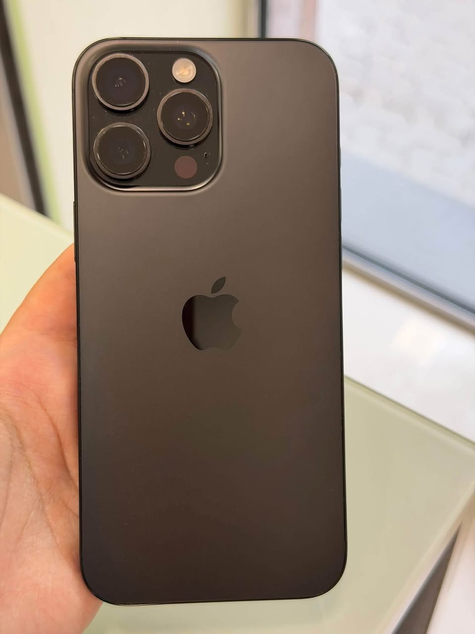 iPhone 16 pro Max 256Gb Идеальный — 279,000֏