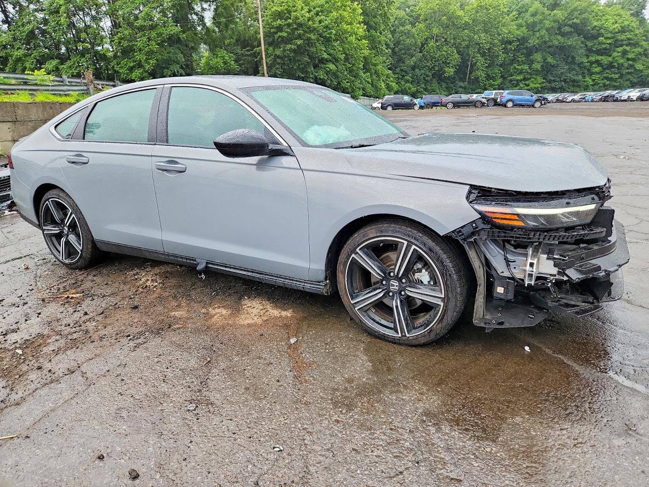 2026 model Honda Accord Hibrit - 15,000$