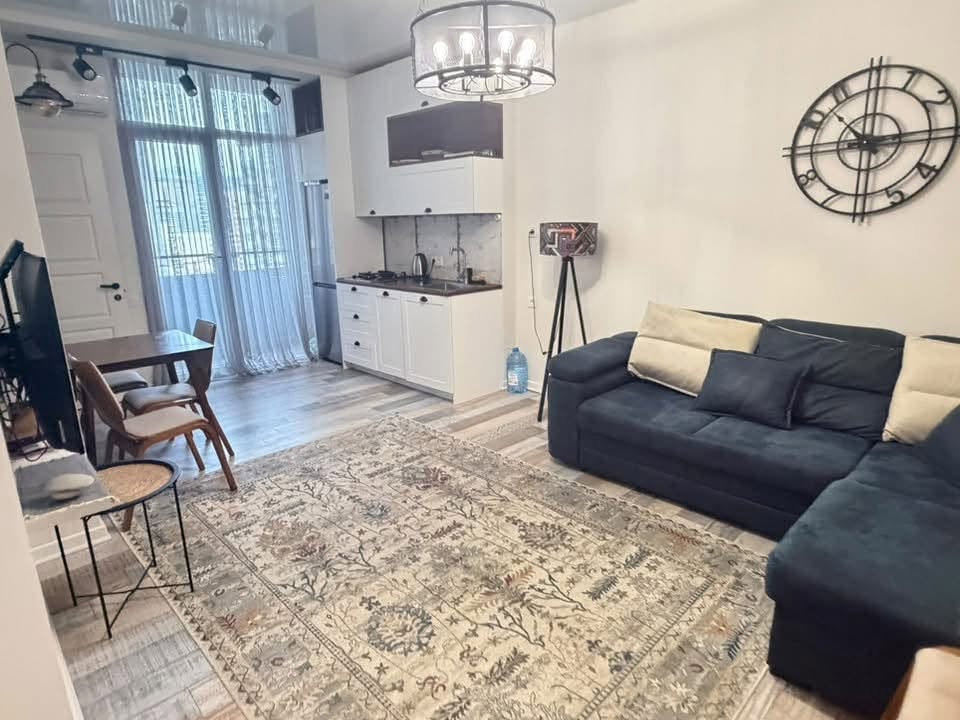 Сдам 1+1 , 40 кв.м Пиросмани — 600$