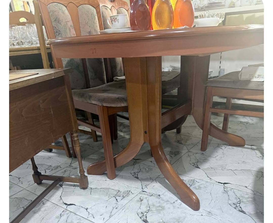 For sale German folding table with four chairs — 1,400₾