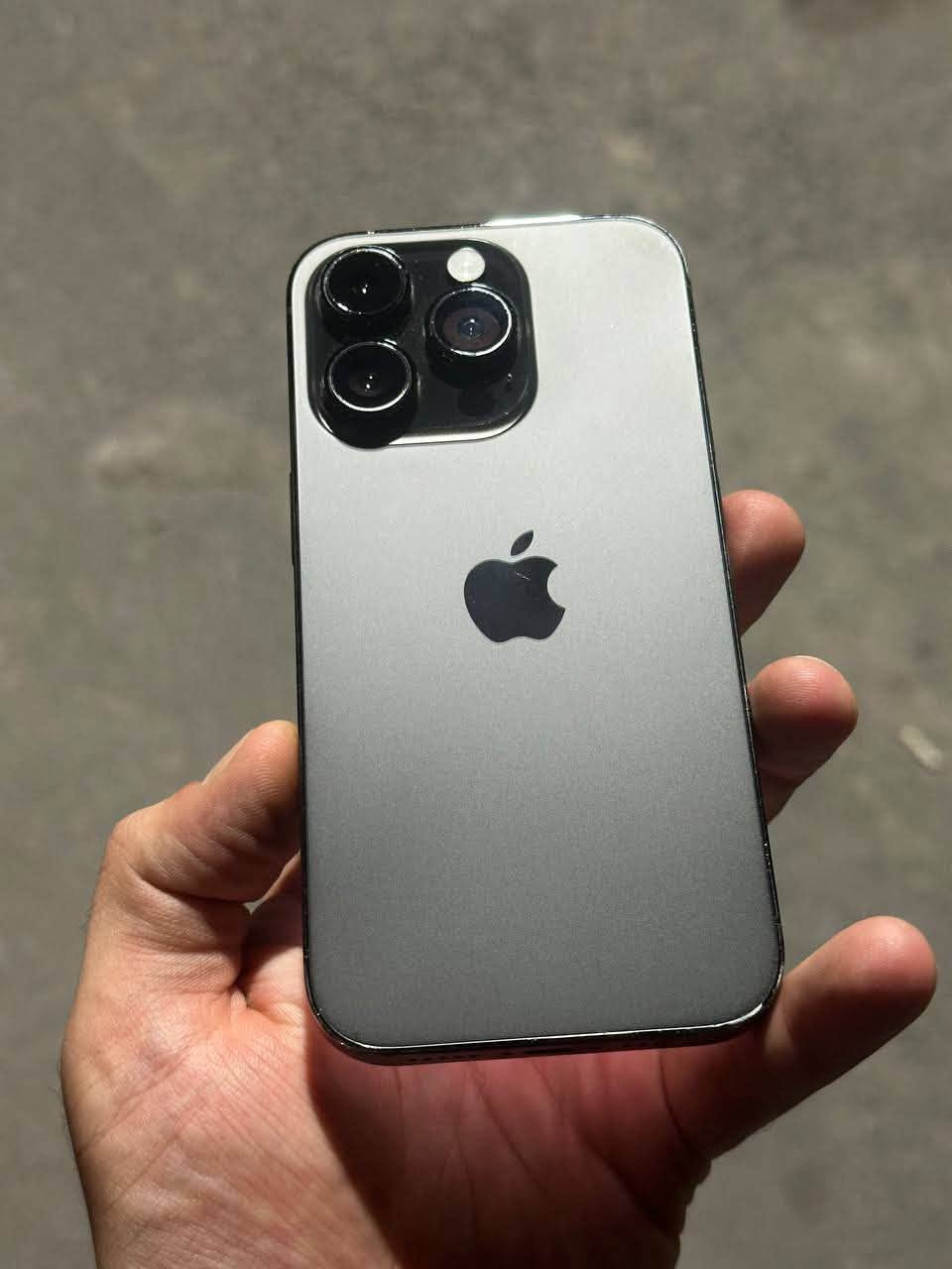 Apple iPhone