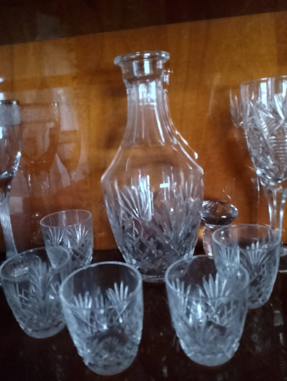Cut crystal decanter and glasses set
