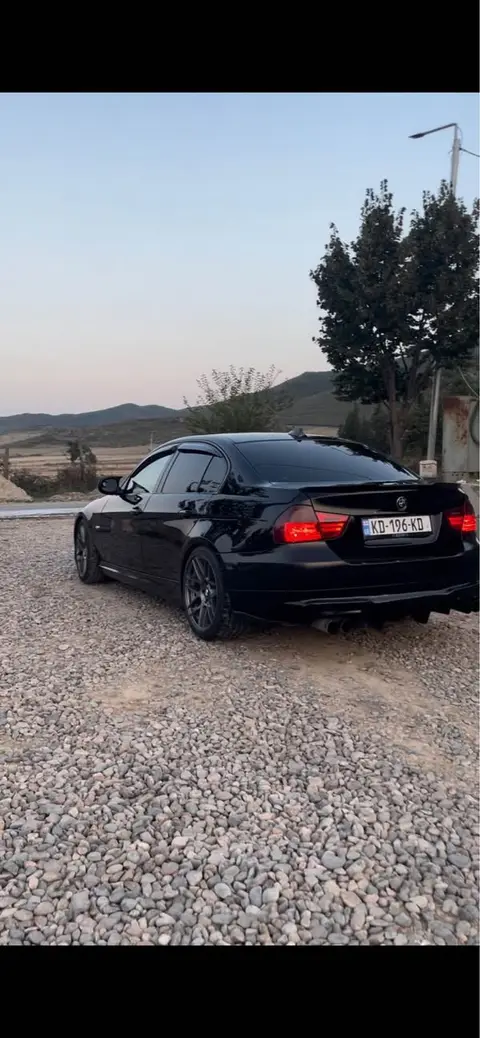 BMW 3 Series 2010