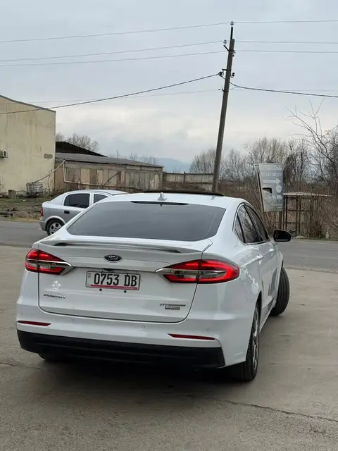 Ford Fusion 2019