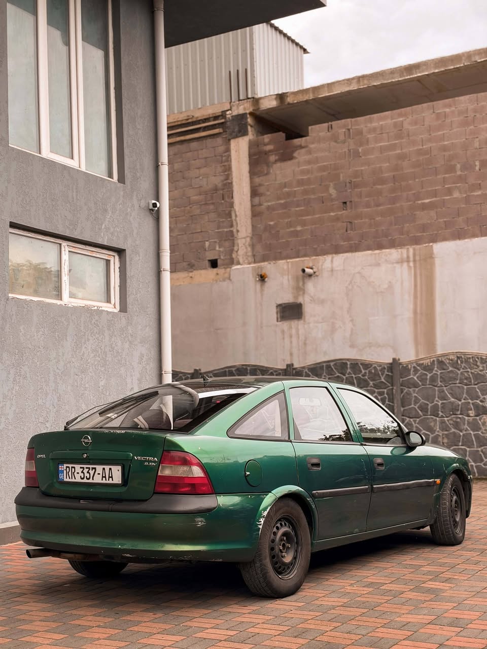 ოპელ — 3,500₾
